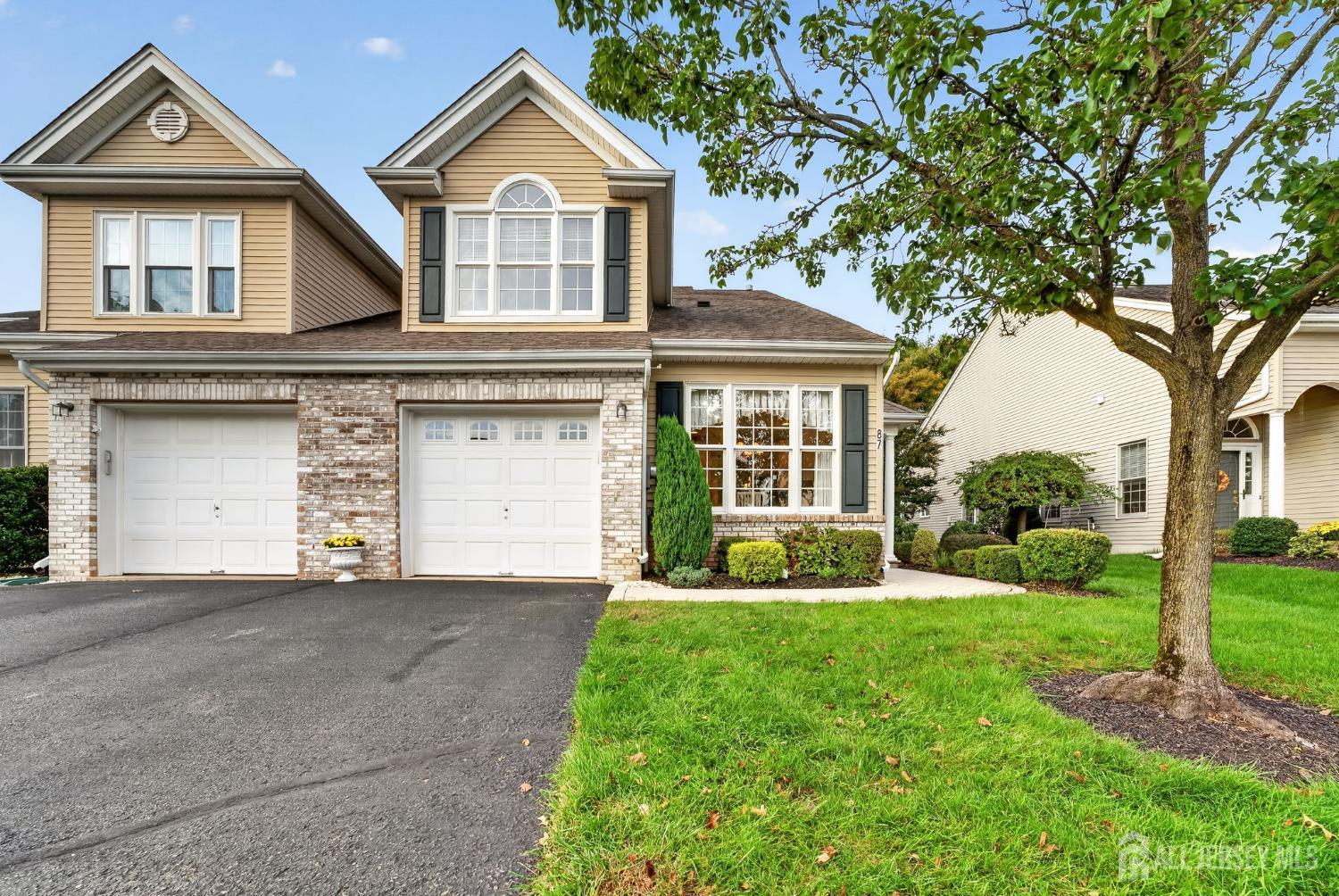87 Saratoga Court Franklin NJ 08873
