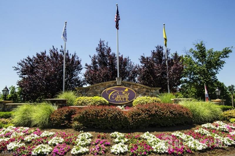 87 Saratoga Court Franklin NJ 08873