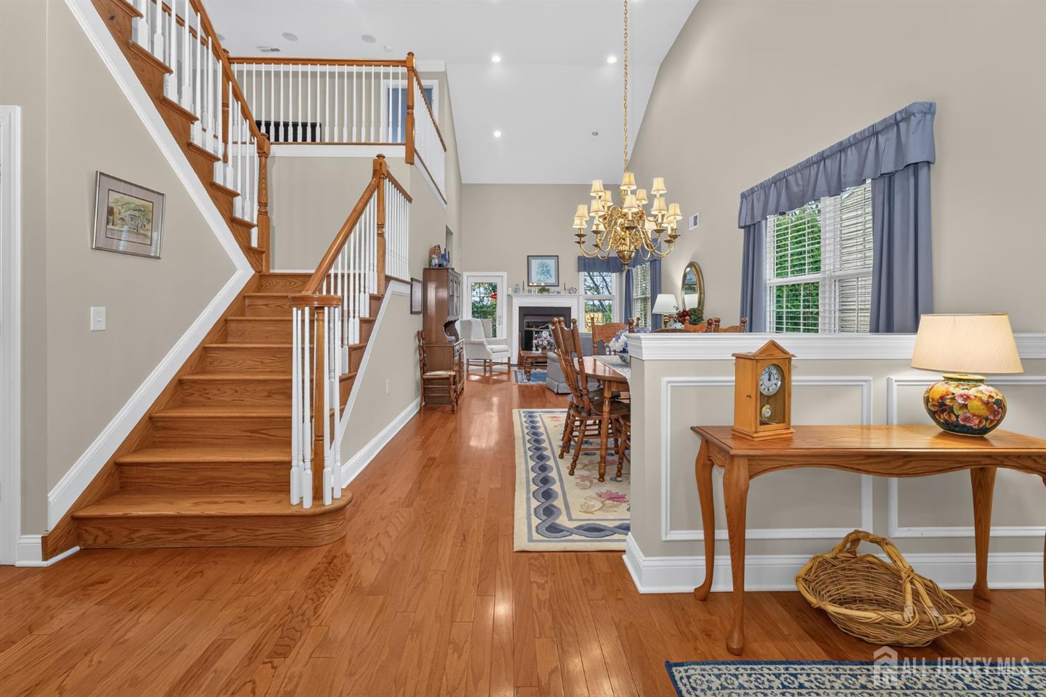 87 Saratoga Court Franklin NJ 08873