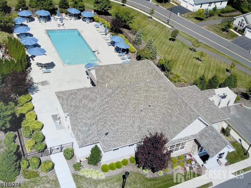 87 Saratoga Court Franklin NJ 08873