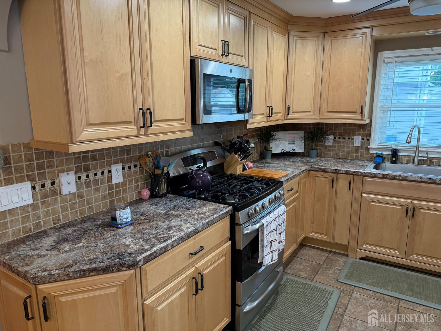 232 N Jackson Avenue North Plainfield NJ 07060