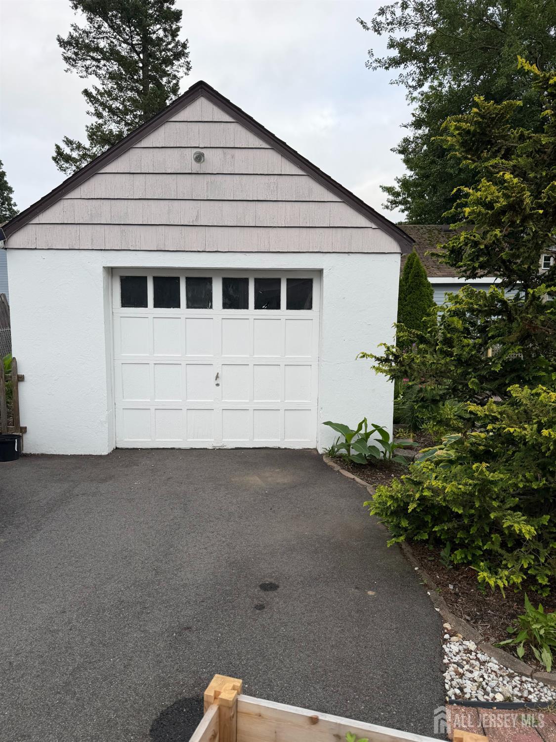 232 N Jackson Avenue North Plainfield NJ 07060