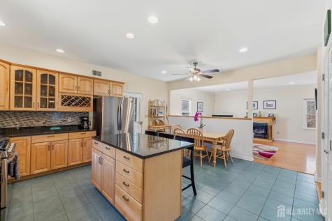 28 Wadsworth Avenue Metuchen NJ 08840