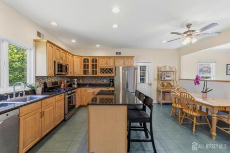28 Wadsworth Avenue Metuchen NJ 08840