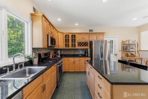 28 Wadsworth Avenue Metuchen NJ 08840