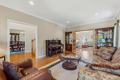 28 Wadsworth Avenue Metuchen NJ 08840