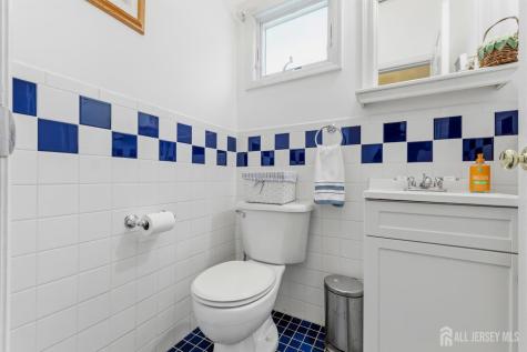 28 Wadsworth Avenue Metuchen NJ 08840