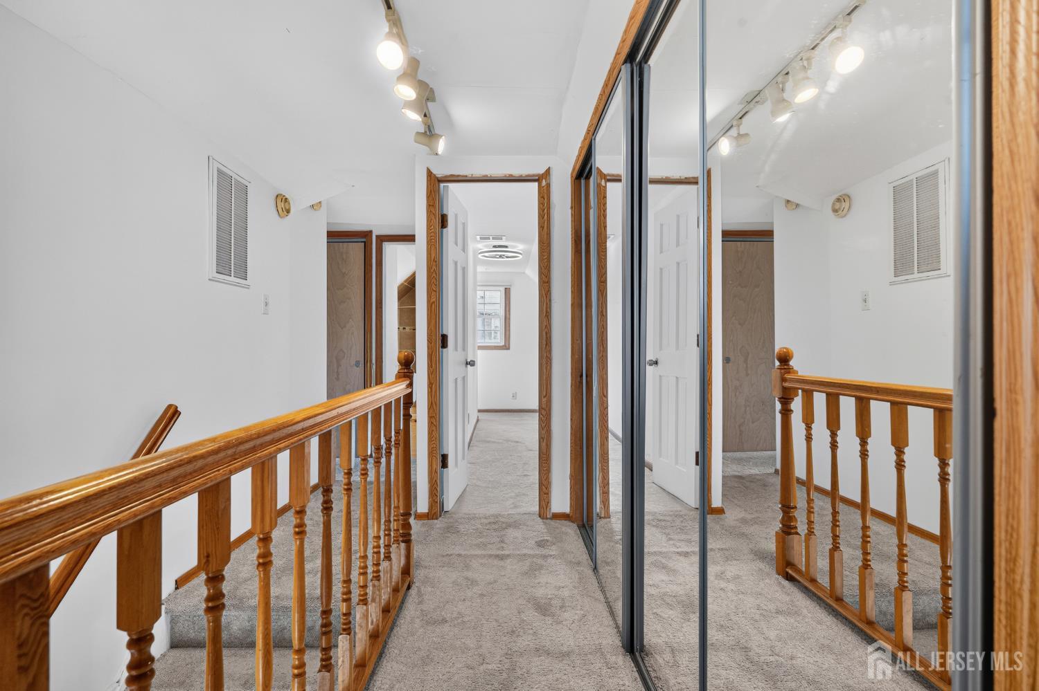 17 Joanna Place Colonia NJ 07067