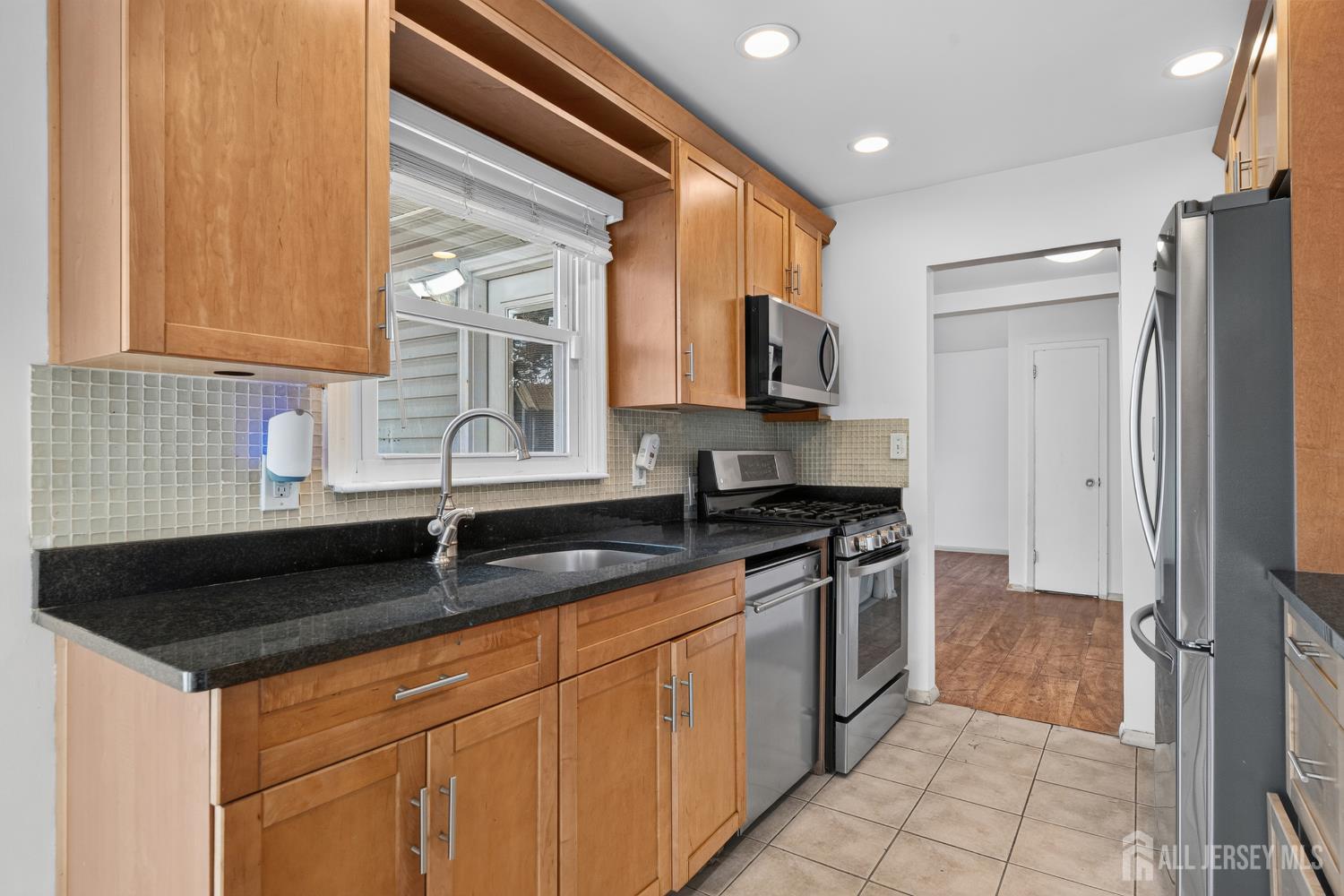 17 Joanna Place Colonia NJ 07067