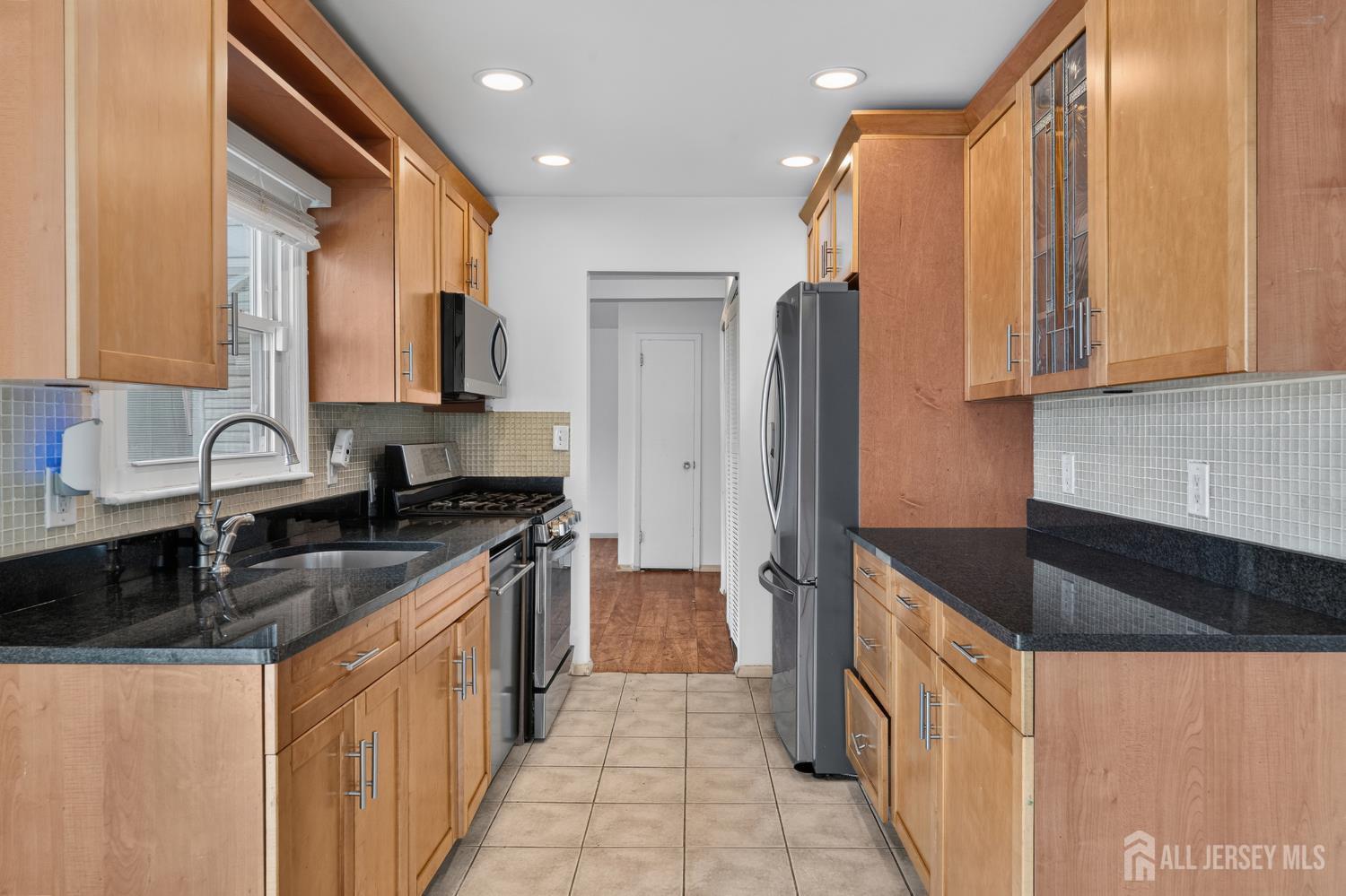 17 Joanna Place Colonia NJ 07067