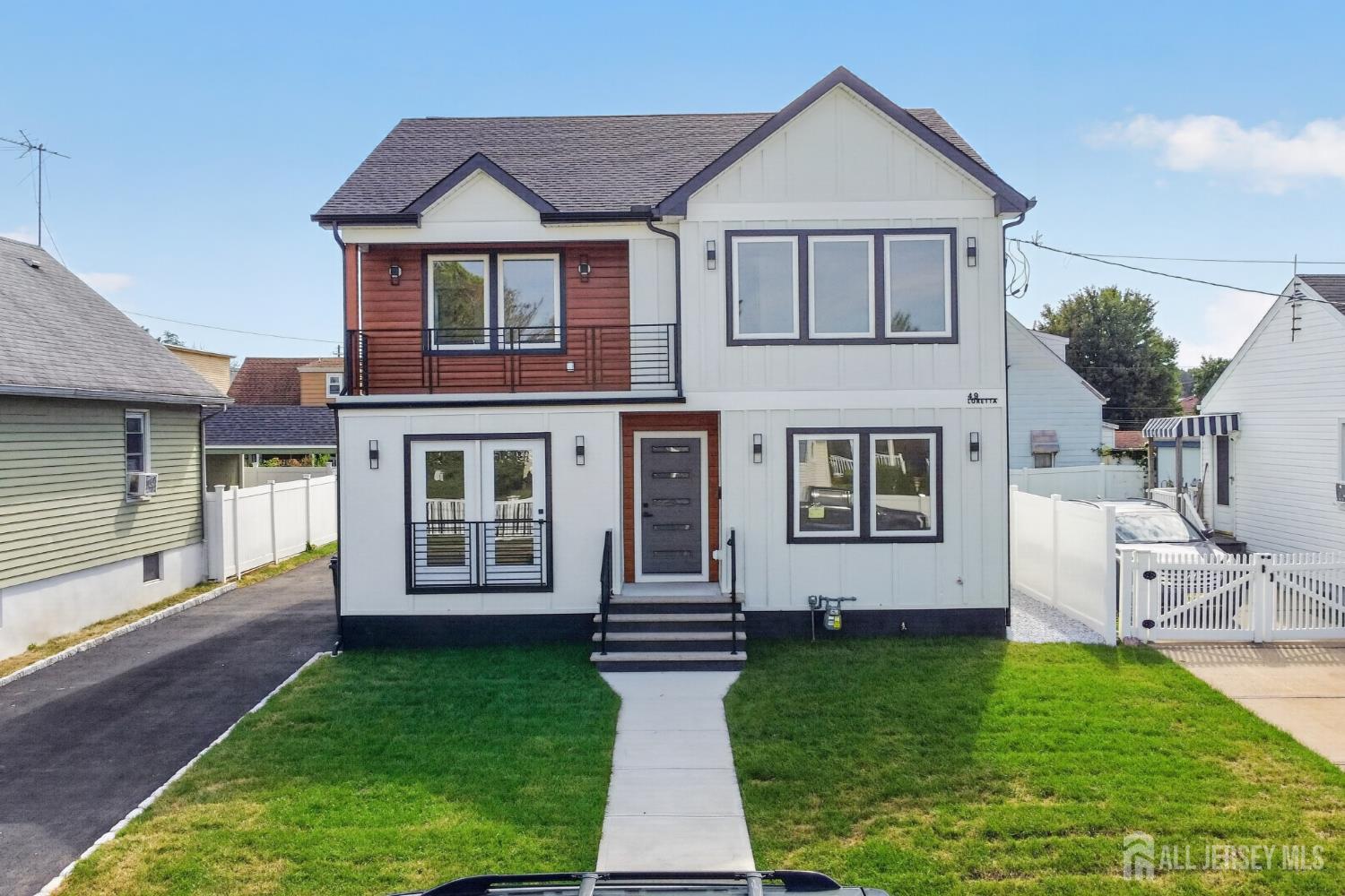 49 Loretta Street Hopelawn NJ 08861