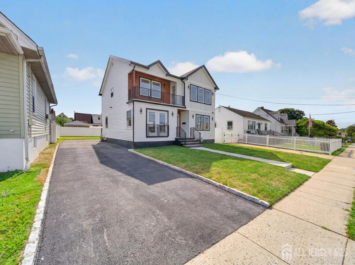 49 Loretta Street Hopelawn NJ 08861