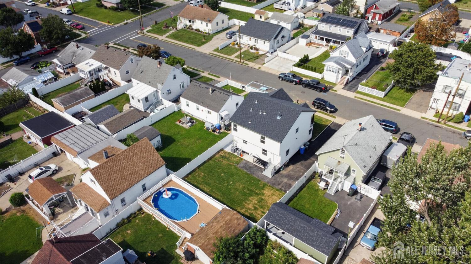 49 Loretta Street Hopelawn NJ 08861