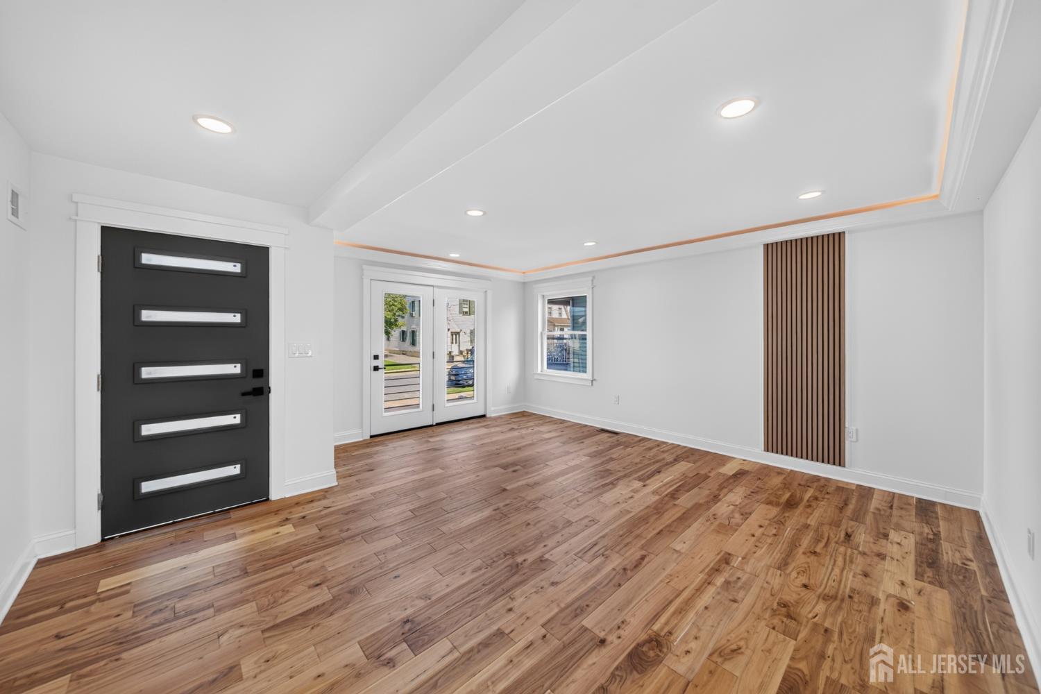 49 Loretta Street Hopelawn NJ 08861