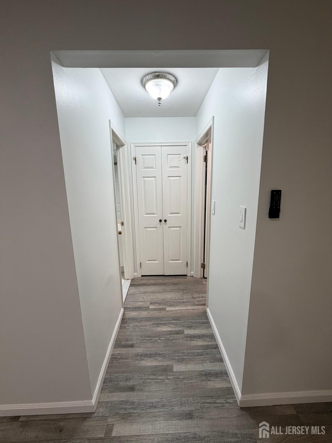 406 Woodhaven Drive Edison NJ 08817