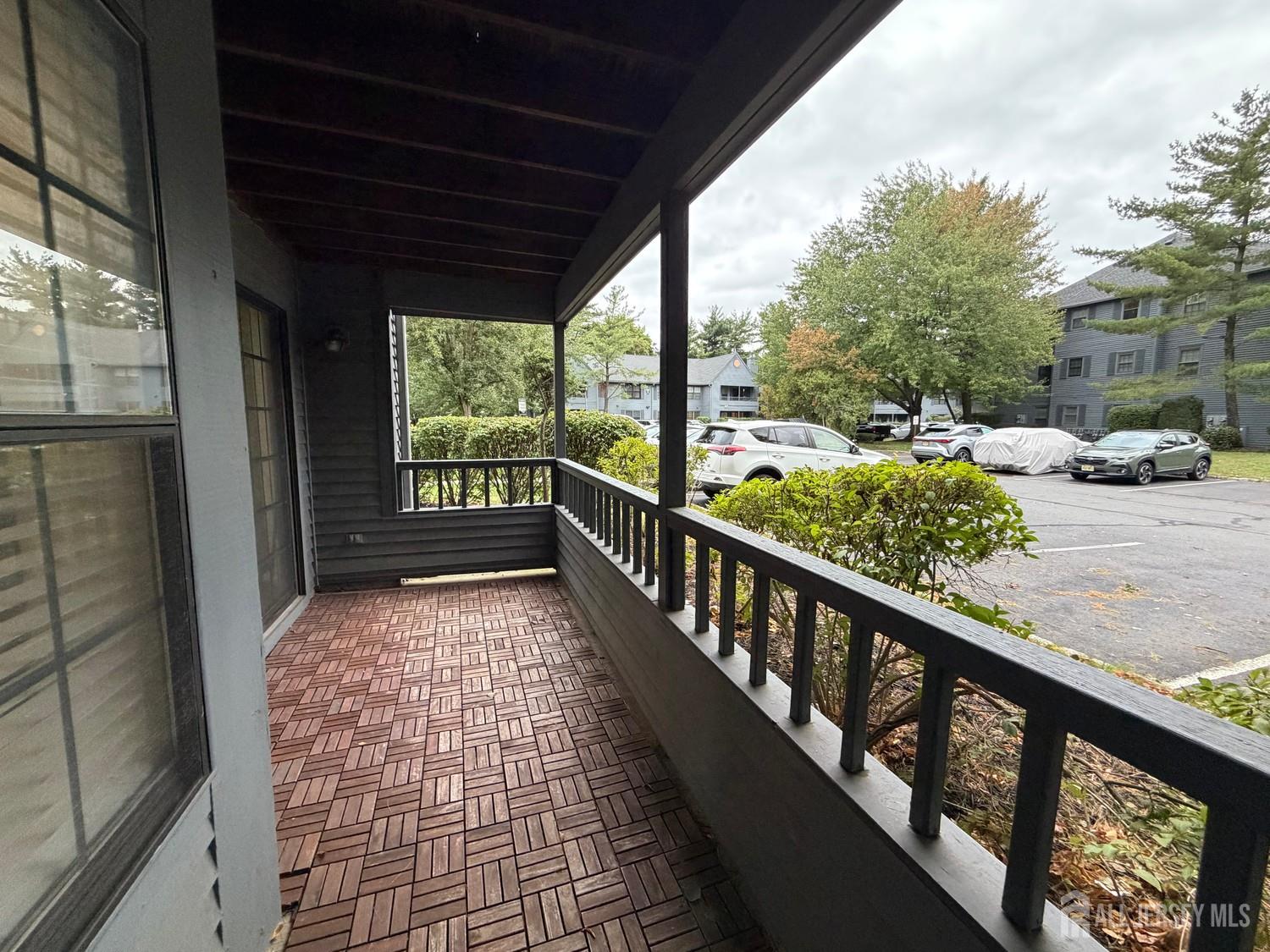 406 Woodhaven Drive Edison NJ 08817