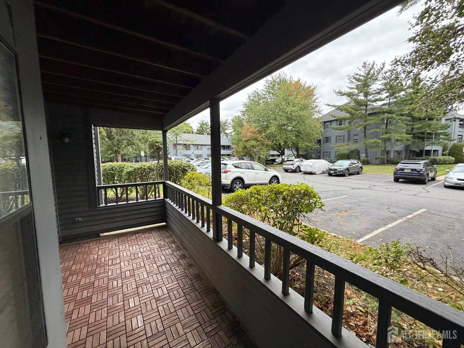 406 Woodhaven Drive Edison NJ 08817