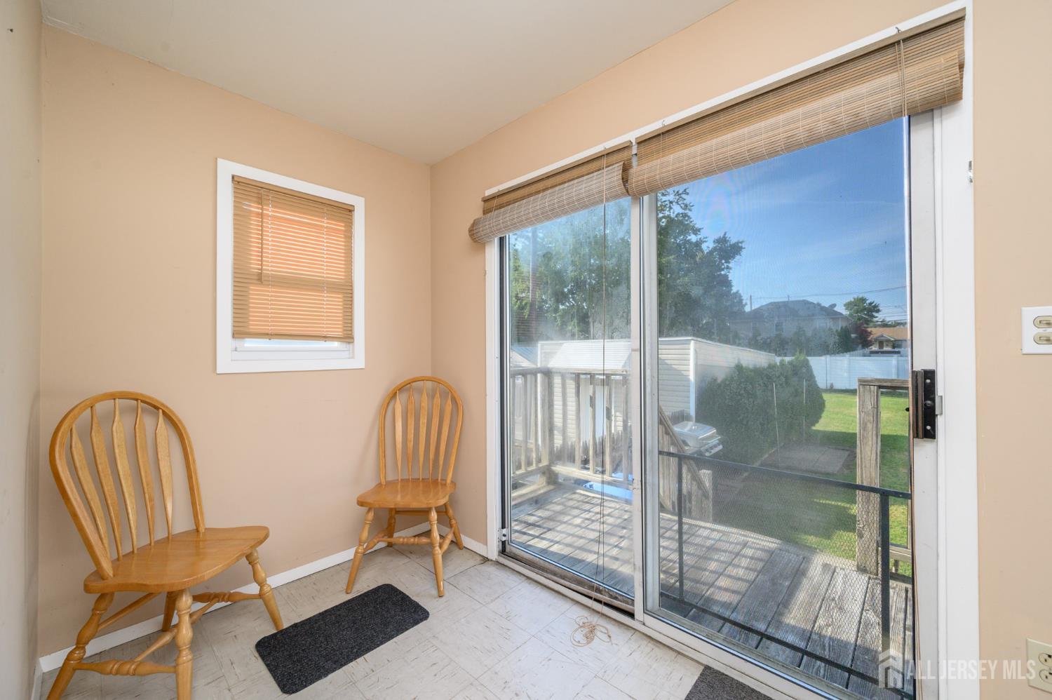 27 S Robert Street S Sewaren NJ 07077