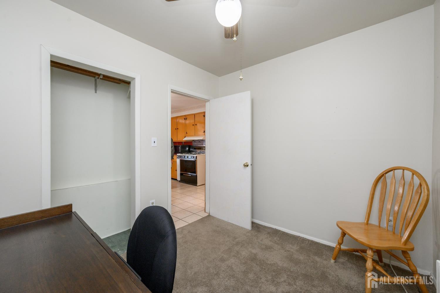 27 S Robert Street S Sewaren NJ 07077