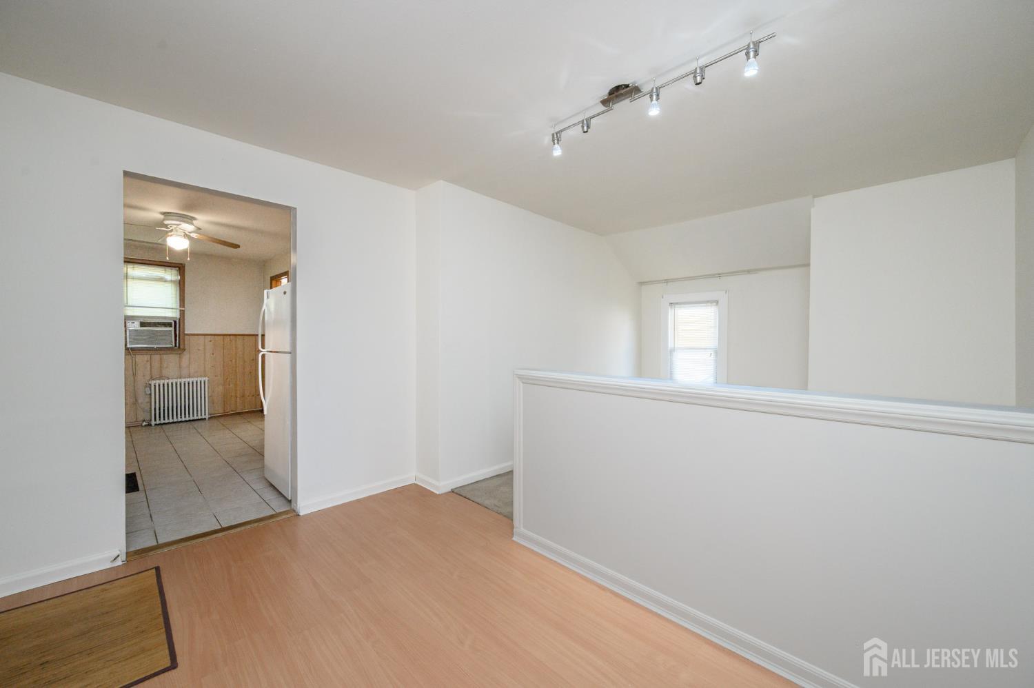 27 S Robert Street S Sewaren NJ 07077