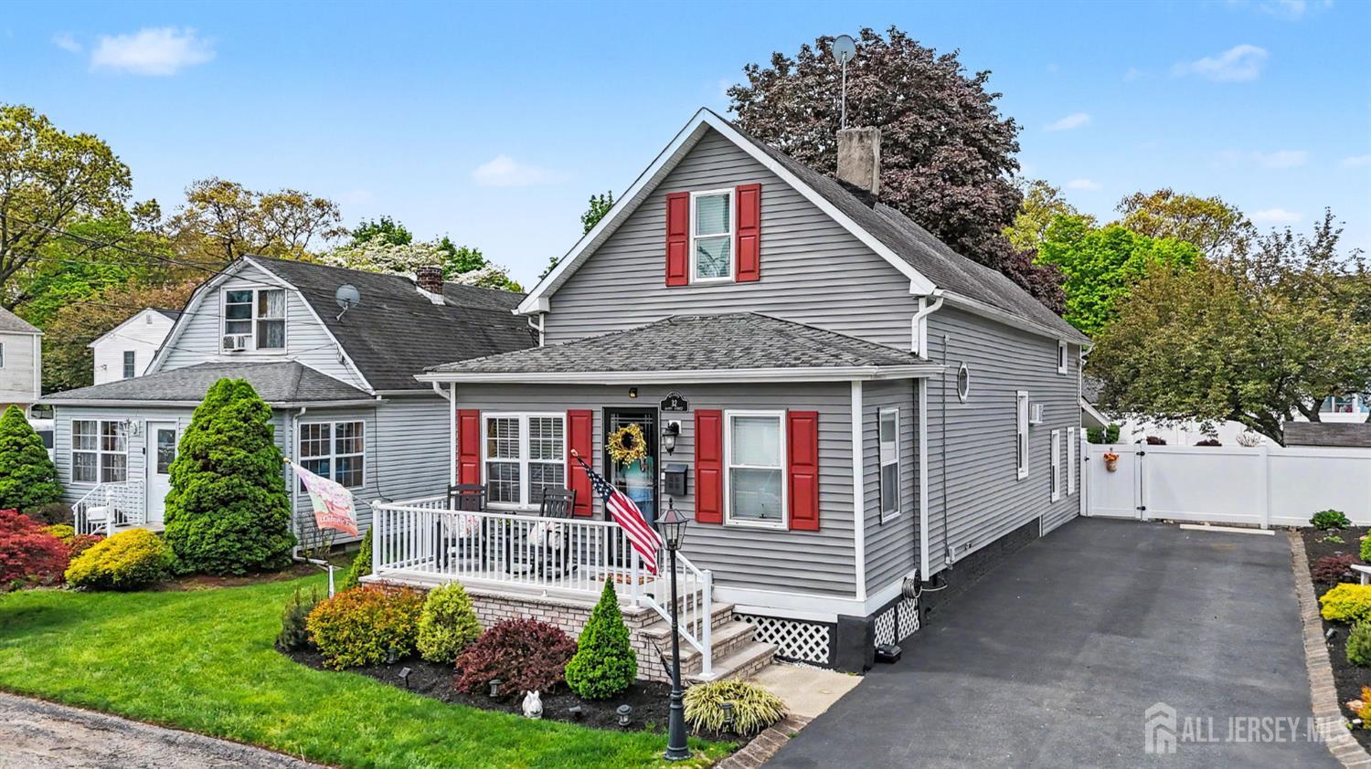 32 Lloyd Street Edison NJ 08817