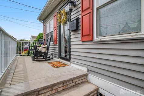 32 Lloyd Street Edison NJ 08817