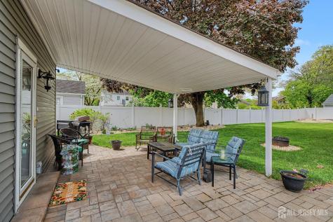32 Lloyd Street Edison NJ 08817