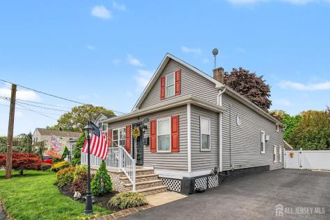 32 Lloyd Street Edison NJ 08817