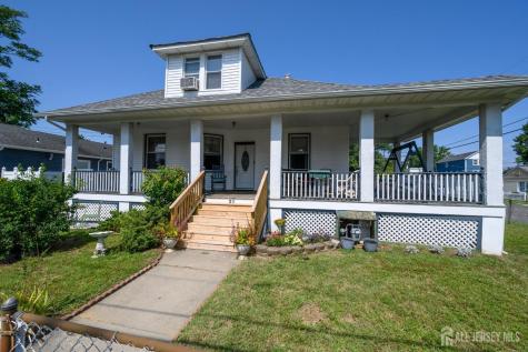 21 Willow Street Keansburg NJ 07734