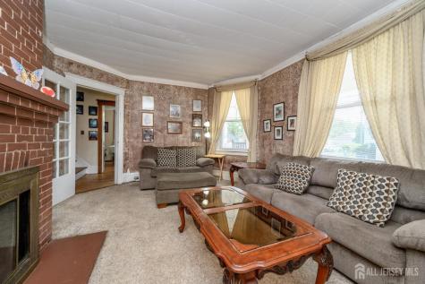 21 Willow Street Keansburg NJ 07734