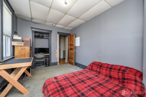 21 Willow Street Keansburg NJ 07734