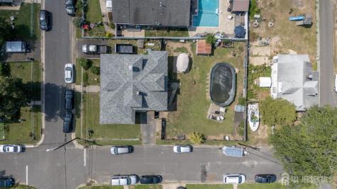 21 Willow Street Keansburg NJ 07734