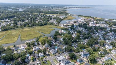 21 Willow Street Keansburg NJ 07734