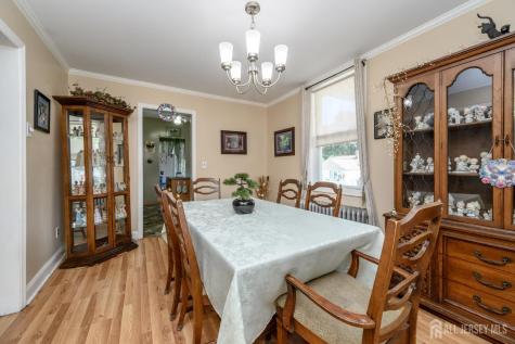 21 Willow Street Keansburg NJ 07734
