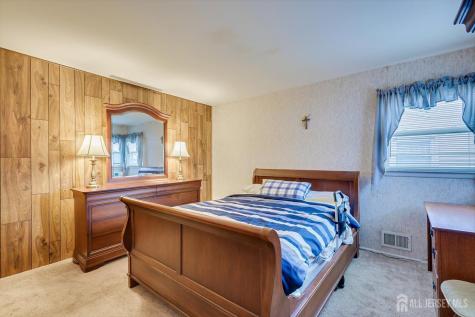65 Rose Street Edison NJ 08817
