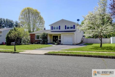 14 London Drive East Brunswick NJ 08816