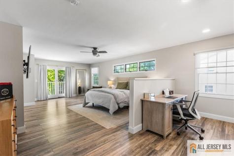 14 London Drive East Brunswick NJ 08816