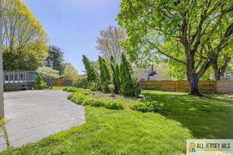 14 London Drive East Brunswick NJ 08816