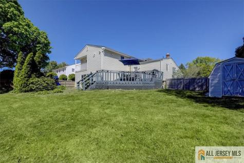 14 London Drive East Brunswick NJ 08816