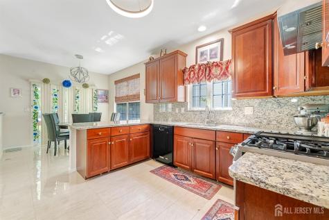 16 Bermuda Dunes Drive Monroe NJ 08831