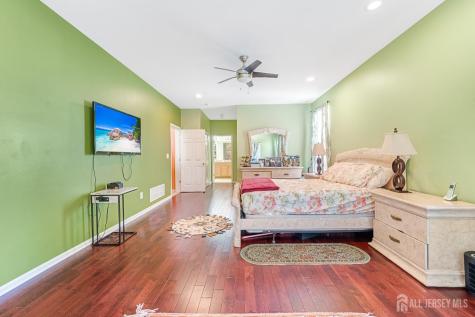 16 Bermuda Dunes Drive Monroe NJ 08831