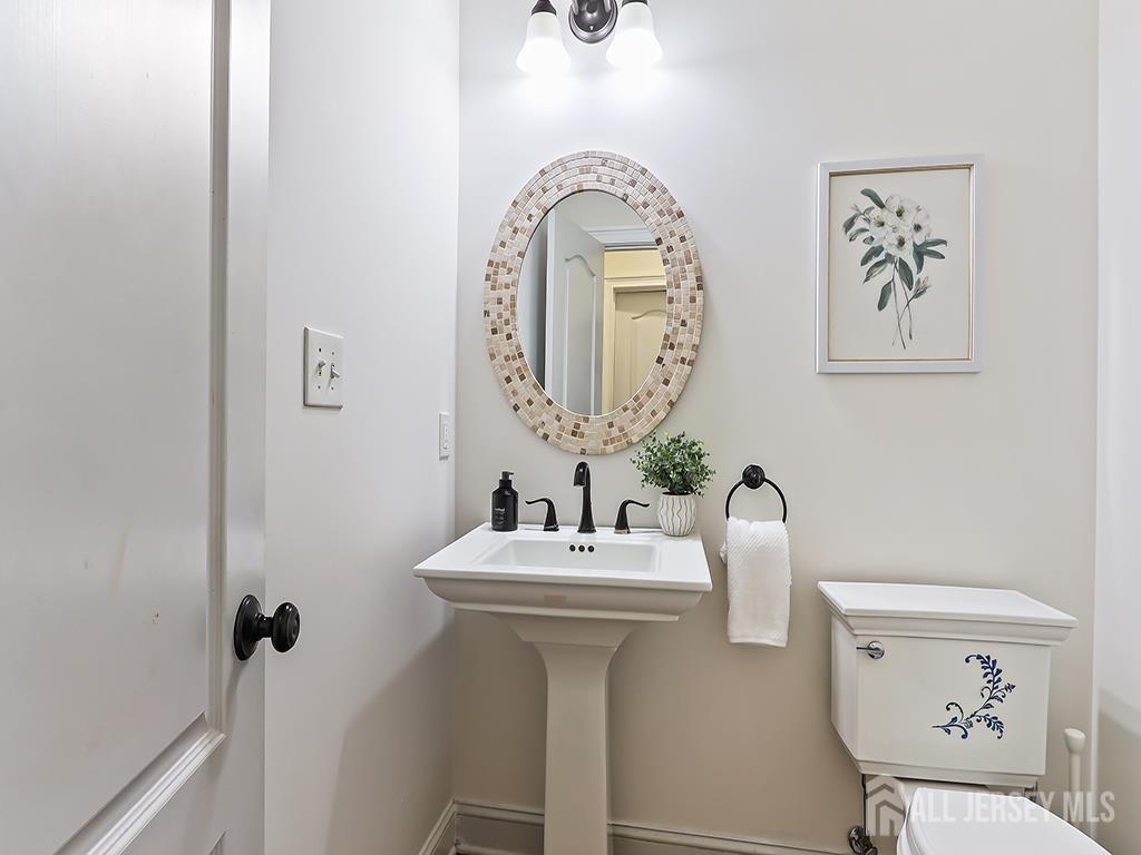 87 Leavitt Lane Princeton NJ 08540