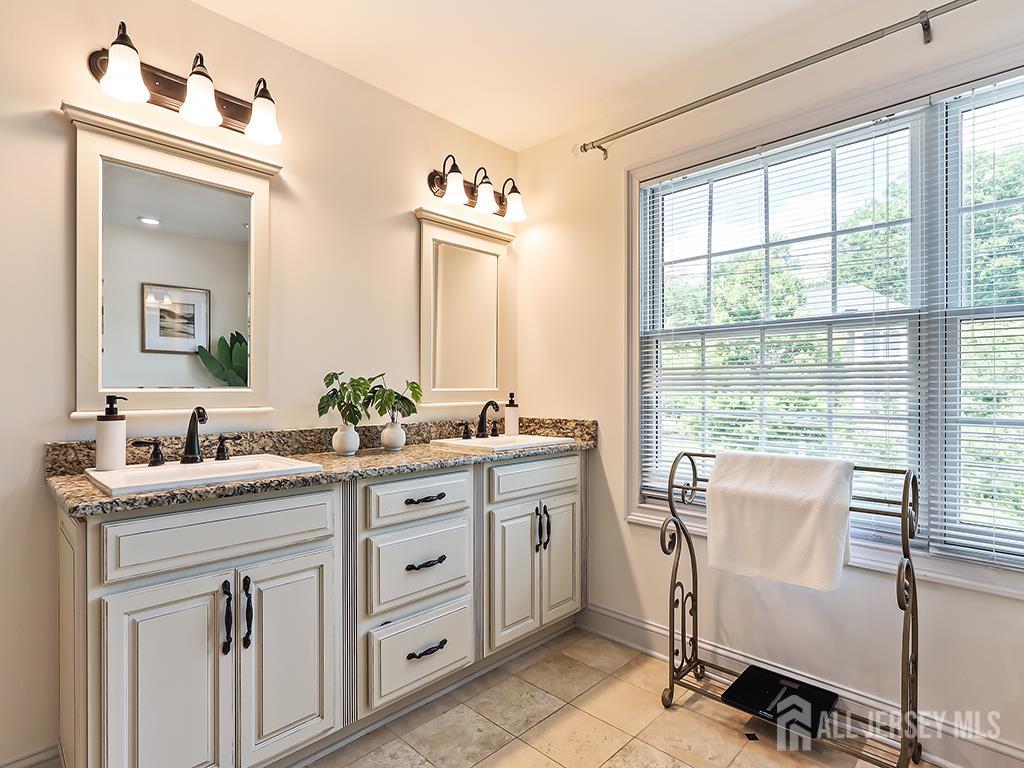 87 Leavitt Lane Princeton NJ 08540