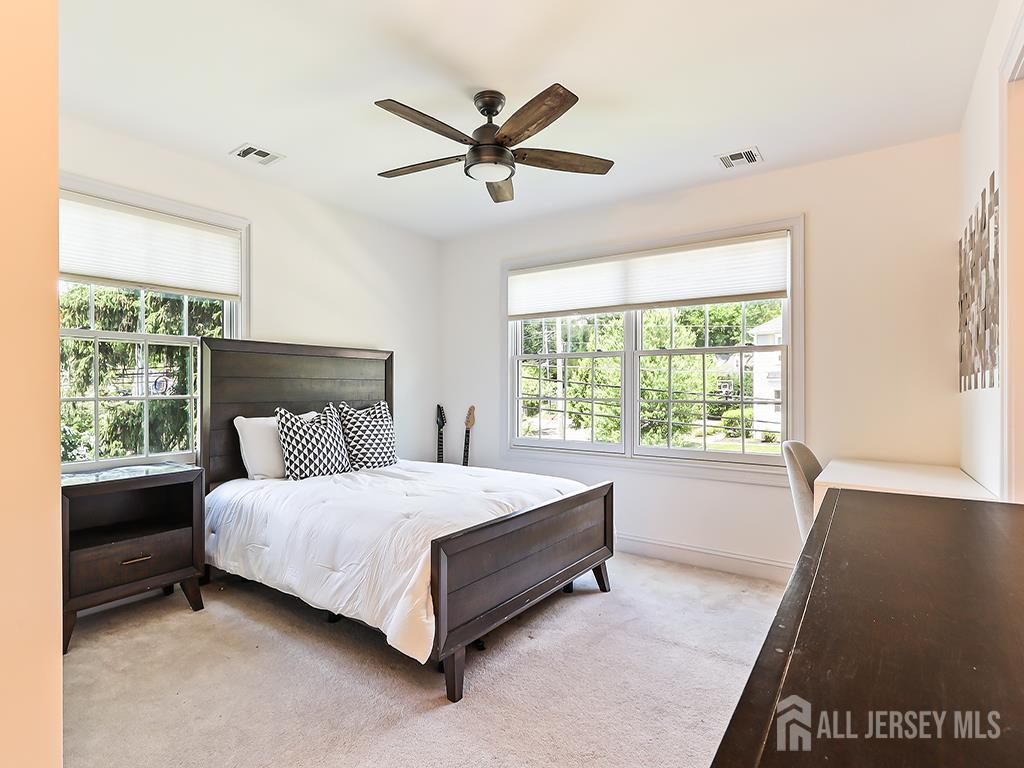 87 Leavitt Lane Princeton NJ 08540