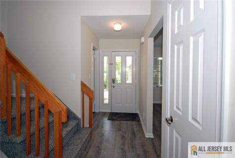 61 Briarwood Court South Brunswick NJ 08540