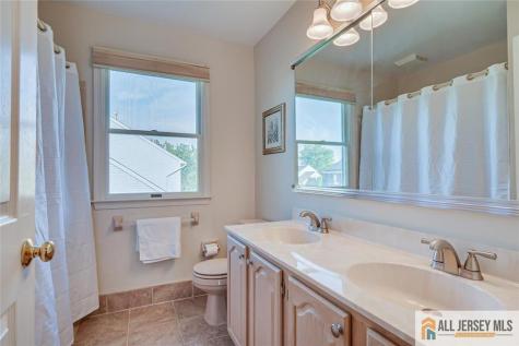 4 Dickinson Road South Brunswick NJ 08824