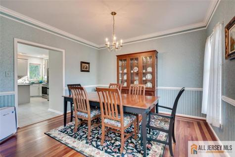 4 Dickinson Road South Brunswick NJ 08824