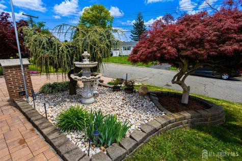 95 Pinetree Drive Sayreville NJ 08859