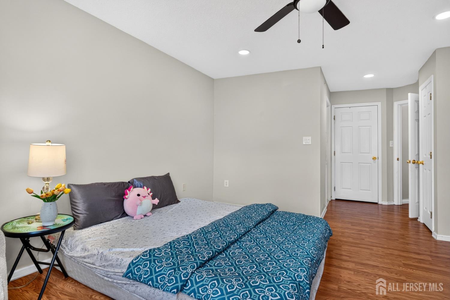 112 Prestwick Way Edison NJ 08820