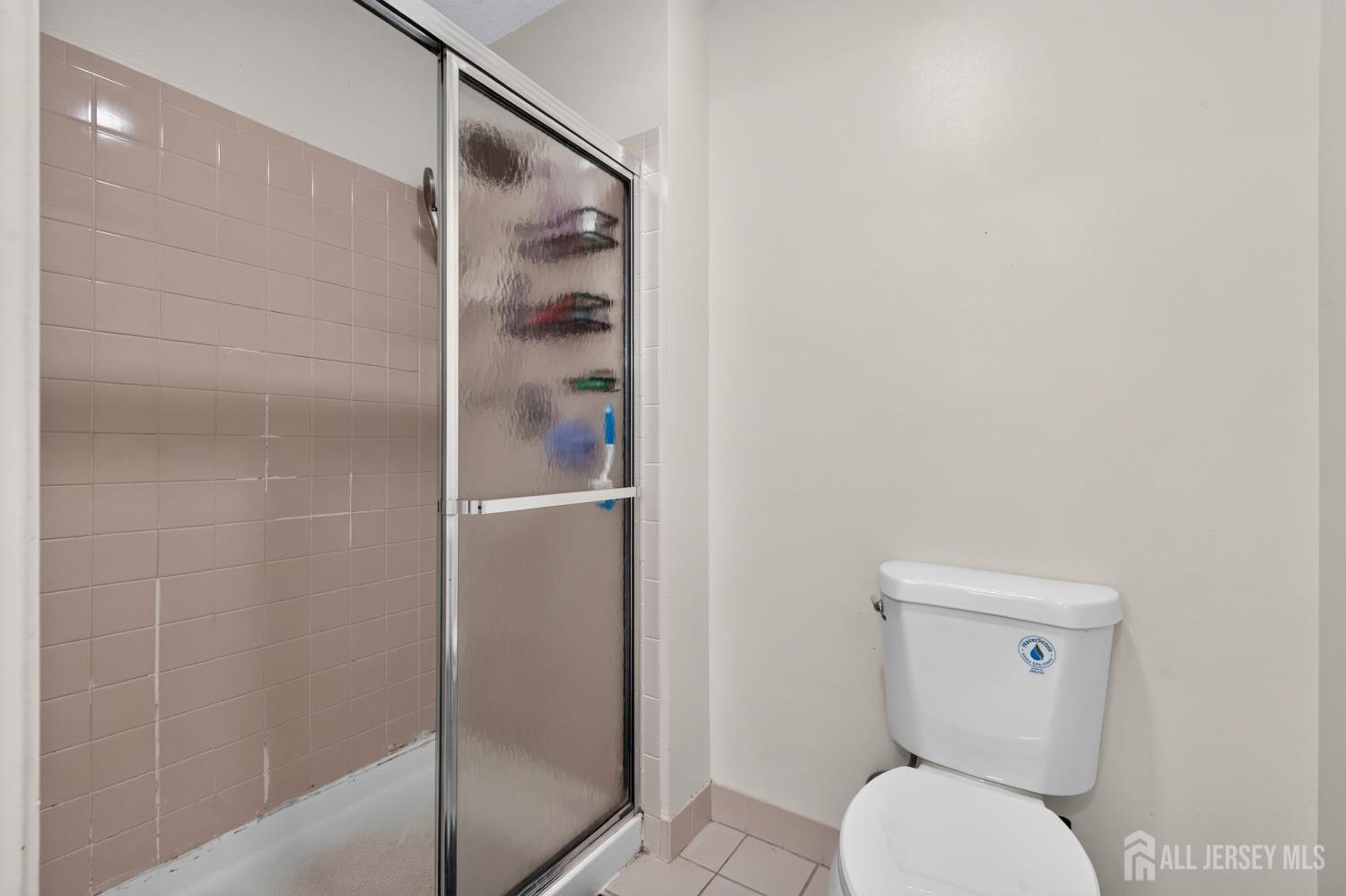 112 Prestwick Way Edison NJ 08820